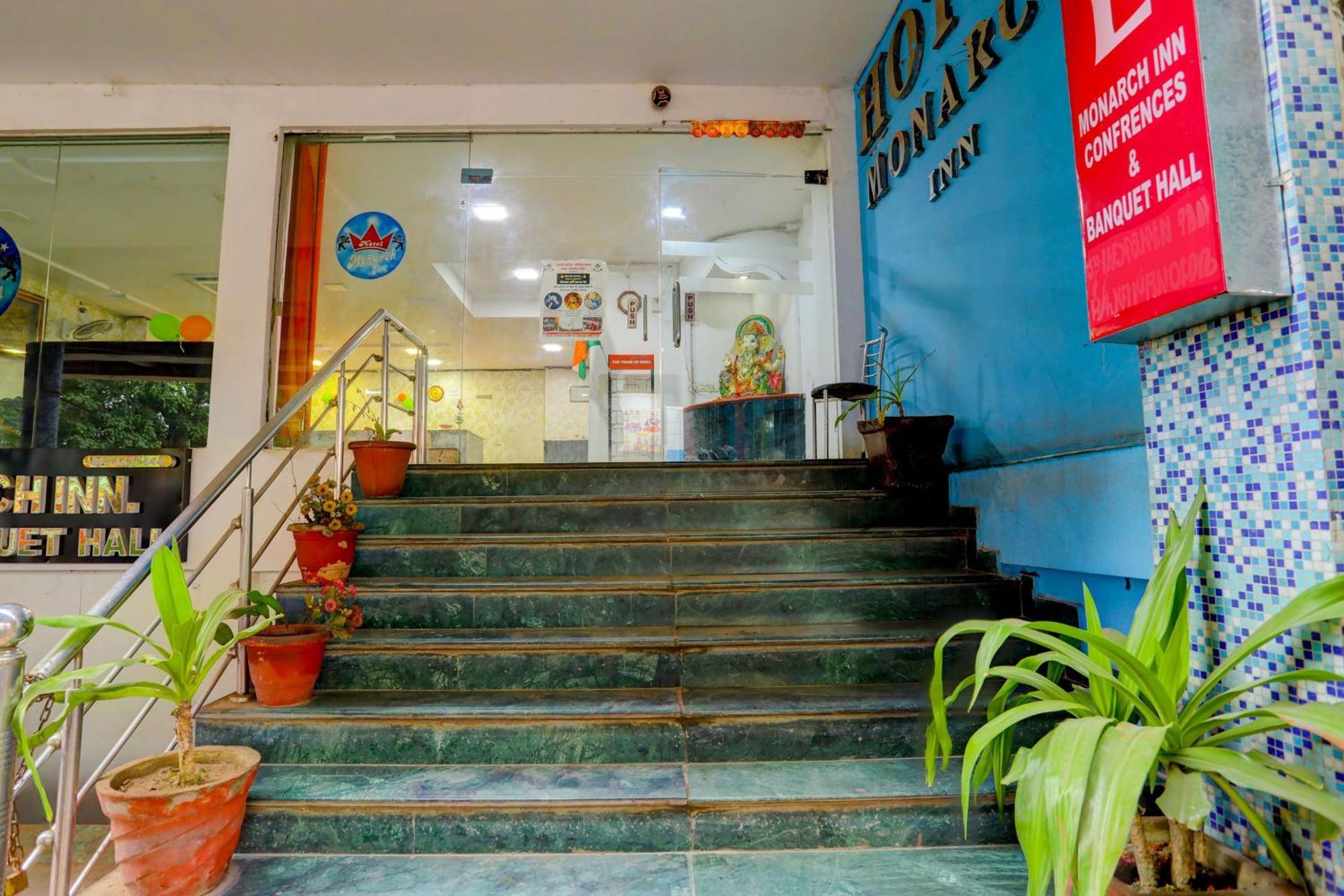 Hotel Monarch Inn Lucknow Exterior foto
